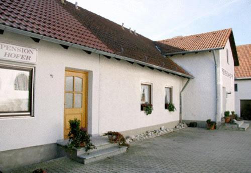 Pension-Metzgerei Hofer Inning am Holz Bagian luar foto