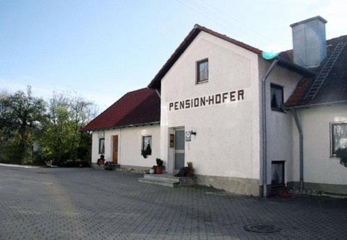 Pension-Metzgerei Hofer Inning am Holz Bagian luar foto